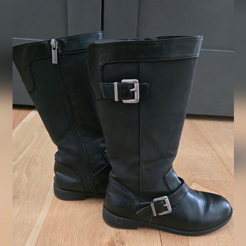 Nina Black Kids Boots with Silver Buckles